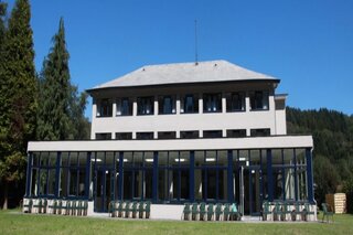 Ontdek de Ardennen - Knapzak hotel - Buitenhof reizen begeleide vakanties voor mensen met een verstandelijke beperking