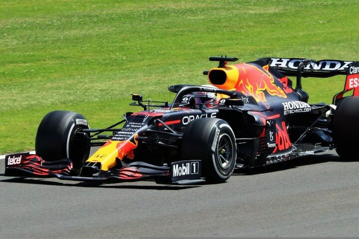 Formule 1 - Max Verstappen - Autitravel begeleide vakanties voor mensen met autisme