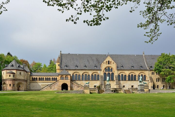 Harz -Paleis Goslar - Autitravel begeleide vakanties voor mensen met autisme