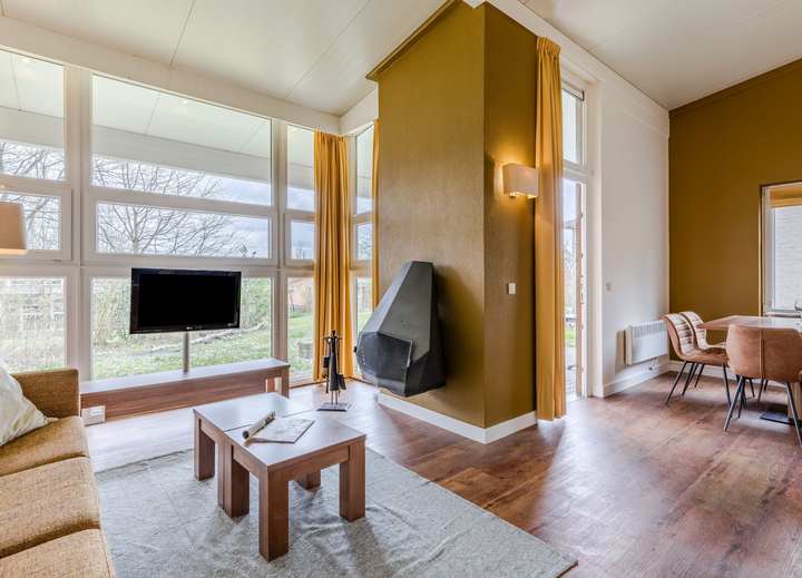 Buitenhof Reizen voor mensen met autisme - Landal Village L’Eau d’Heure - woonkamer